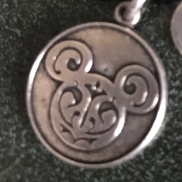 Alex and Ani Expandable Wire Bracelet Disney 2015 - Picture 13 of 16